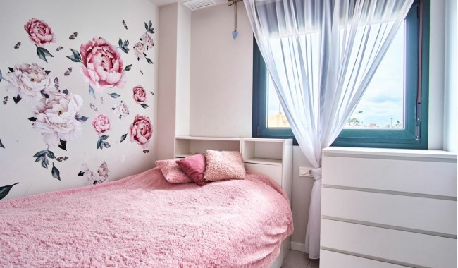 Resale - Apartment - Mil Palmeras
