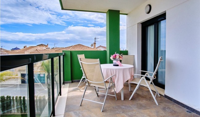 Resale - Apartment - Mil Palmeras