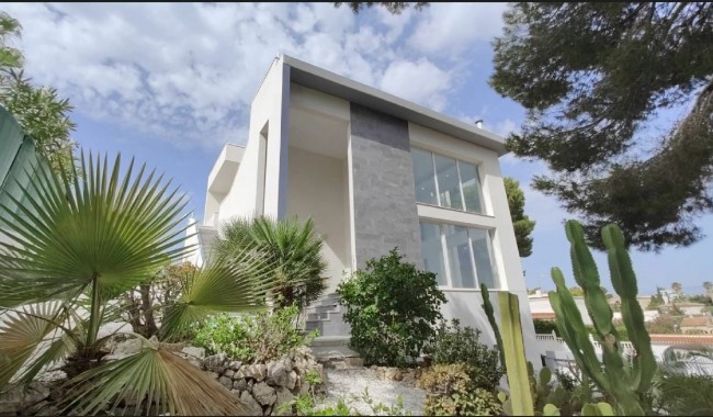 Begagnad - Villa - Torrevieja