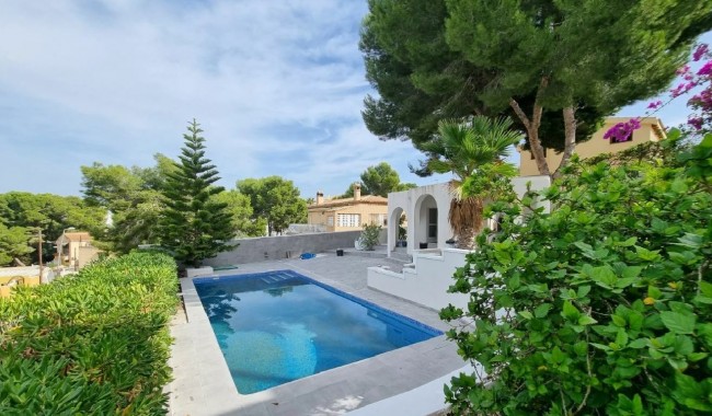 Begagnad - Villa - Torrevieja