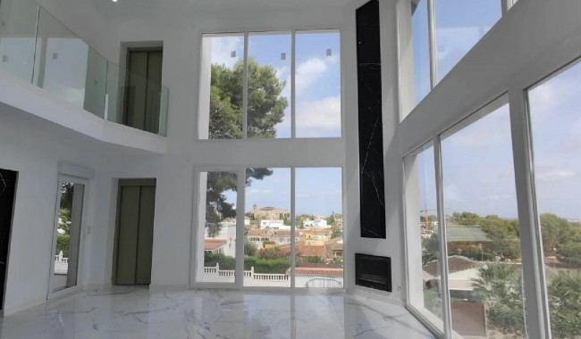 Begagnad - Villa - Torrevieja