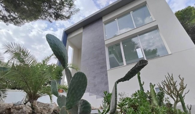 Begagnad - Villa - Torrevieja