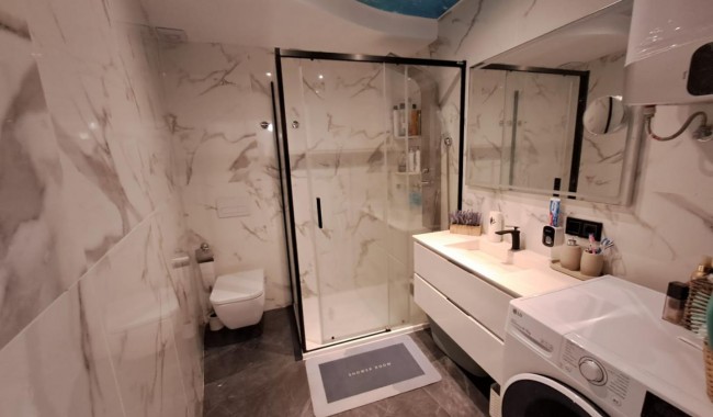 Resale - Apartment - Torrevieja