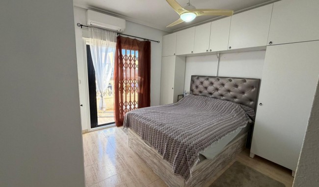 Sprzedaż - Kamienica - Orihuela costa