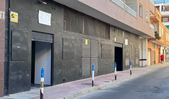 Segunda mano - Villa - Torrevieja
