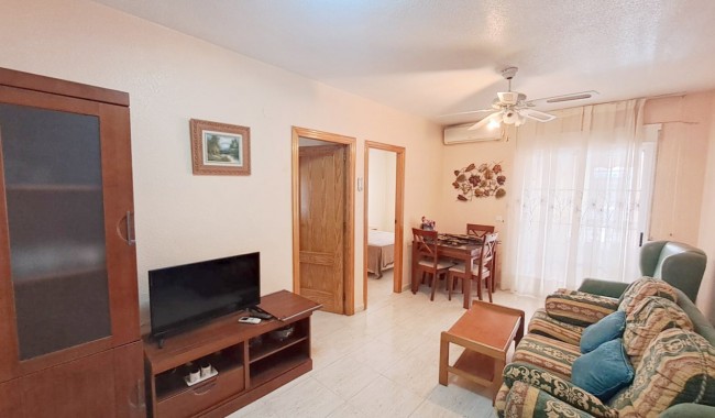 Apartamento - Segunda mano - Torrevieja - Torrevieja
