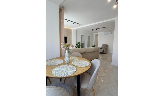Resale - Apartment - Torrevieja