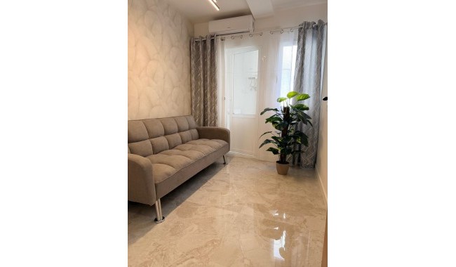 Resale - Apartment - Torrevieja