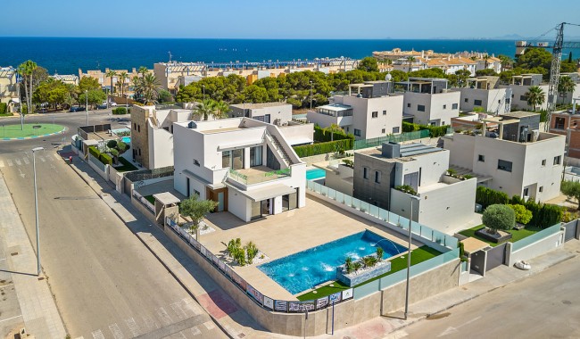 Nueva construcción  - Villa - Orihuela - Dehesa de Campoamor