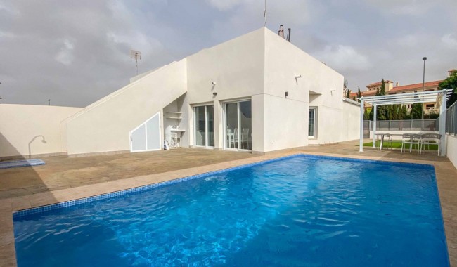 New Build - Villa - Los Alcázares