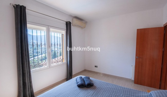 Resale - Villa - Orba - Orba Centro