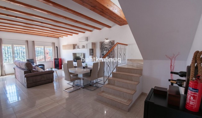 Resale - Villa - Orba - Orba Centro