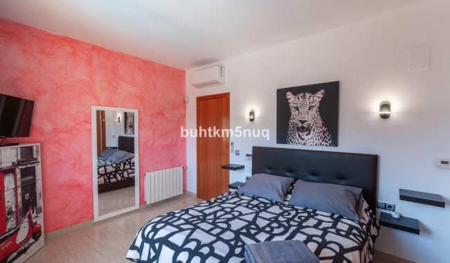 Resale - Villa - Orba - Orba Centro