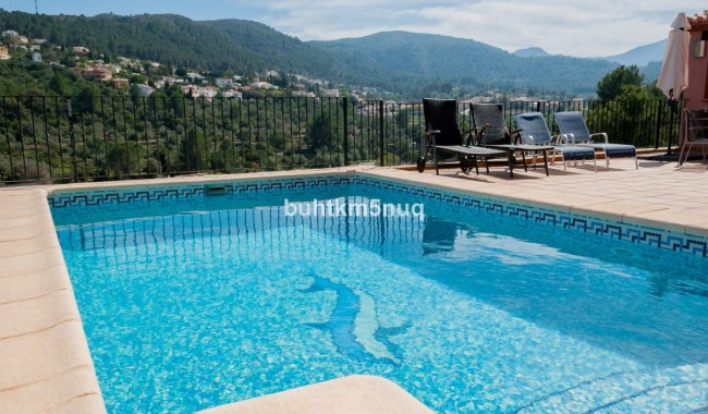 Resale - Villa - Orba - Orba Centro
