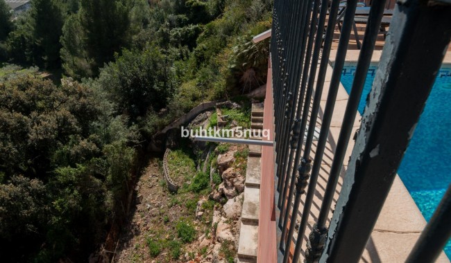Resale - Villa - Orba - Orba Centro