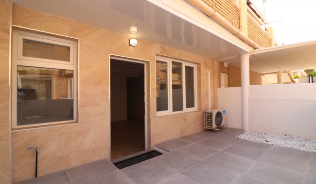 Sprzedaż - Apartament - Torrevieja - Torre La Mata