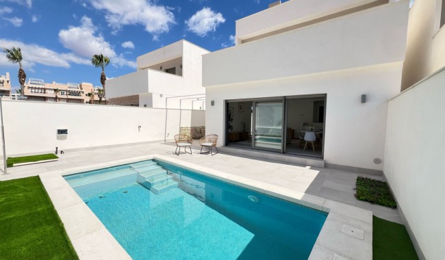 Nueva construcción  - Villa - Orihuela - La Zenia