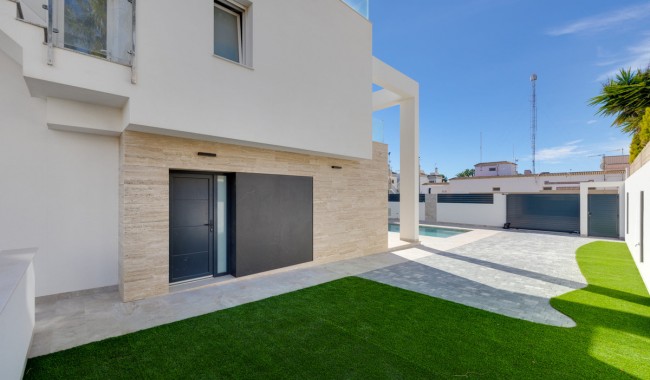 Nybyggnation - Villa - Torrevieja - Centro