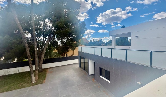 Resale - Villa - Orihuela Costa - Orihuela costa