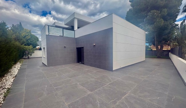 Resale - Villa - Orihuela Costa - Orihuela costa
