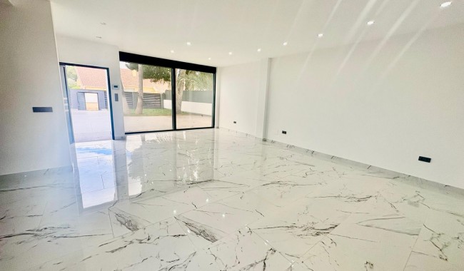 Resale - Villa - Orihuela Costa - Orihuela costa