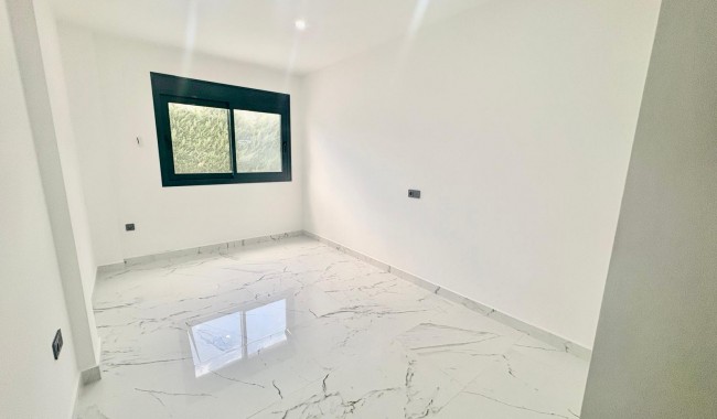 Resale - Villa - Orihuela Costa - Orihuela costa