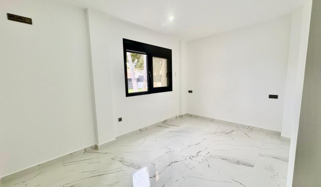Resale - Villa - Orihuela Costa - Orihuela costa