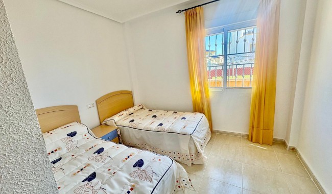 Begagnad - Bungalow - Orihuela Costa - Orihuela costa