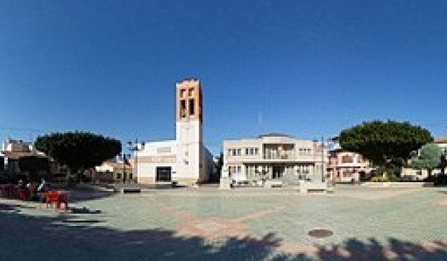 Sprzedaż - Kamienica - Formentera del Segura