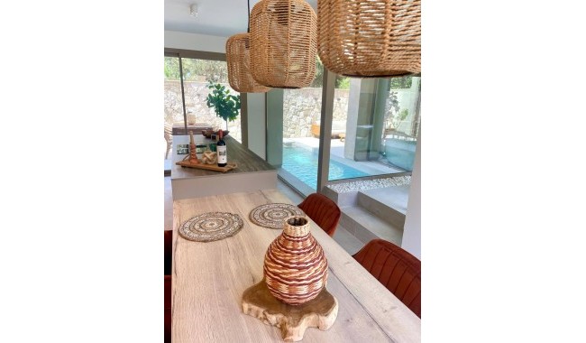 Sprzedaż - Kamienica - Formentera del Segura
