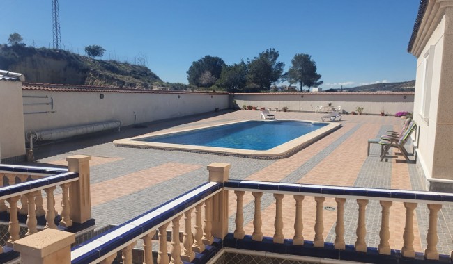 Resale - Villa - Algorfa - Algorfa Centro