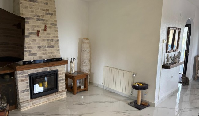 Resale - Villa - Algorfa - Algorfa Centro