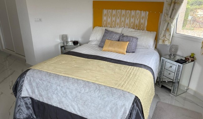 Resale - Villa - Algorfa - Algorfa Centro