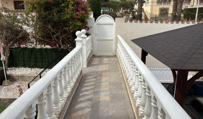Resale - Villa - Algorfa - Algorfa Centro