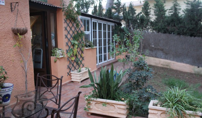Brukt - Villa - Torrevieja - Los Balcones
