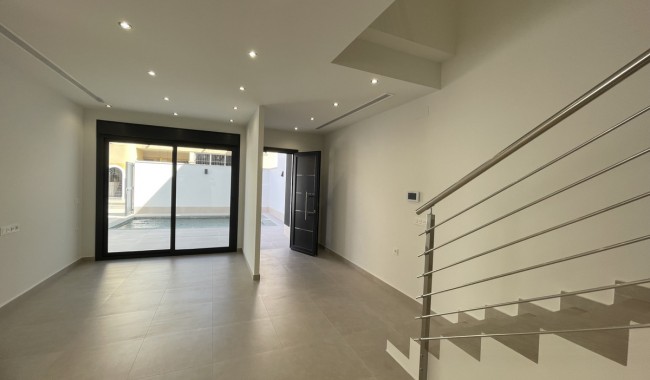 Nueva construcción  - Villa - Almoradi - Heredades