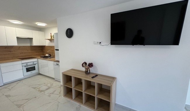 Resale - Apartment - Torrevieja - Playa del Acequión