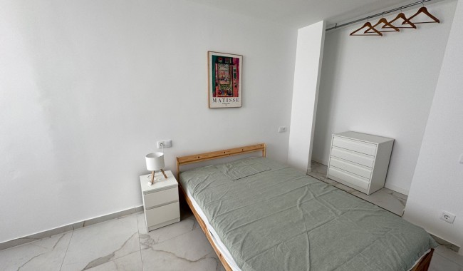 Resale - Apartment - Torrevieja - Playa del Acequión