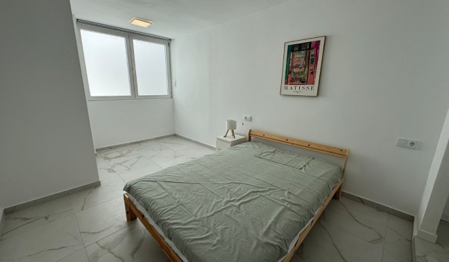 Resale - Apartment - Torrevieja - Playa del Acequión