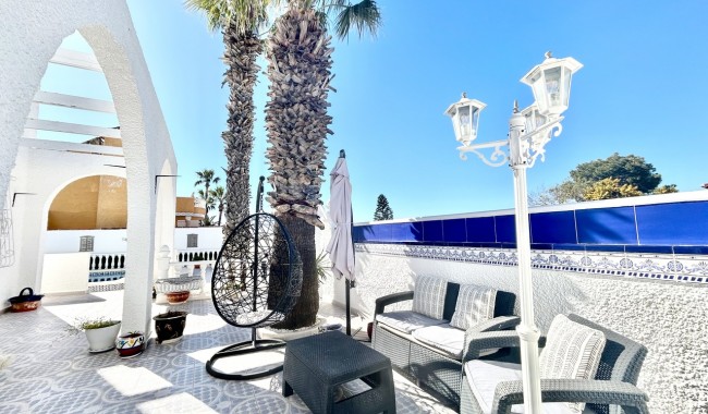 Resale - Villa - Villamartín