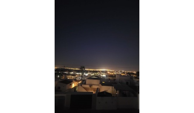 Resale - Villa - Villamartín