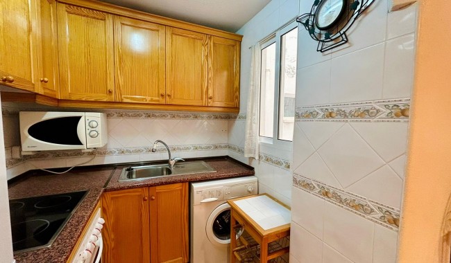 Sprzedaż - Apartament - Torrevieja