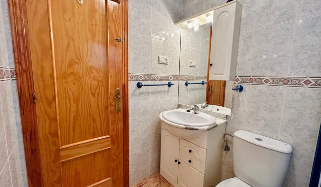 Sprzedaż - Apartament - Torrevieja