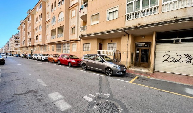 Sprzedaż - Apartament - Torrevieja