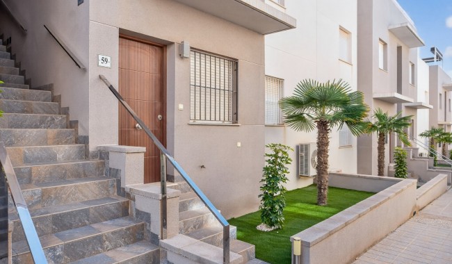 Brukt - Leilighet - Torrevieja - Aguas Nuevas