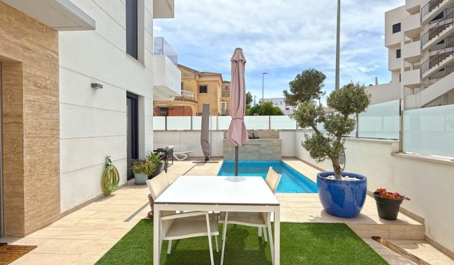 Brukt - Villa - Orihuela Costa - Villamartín