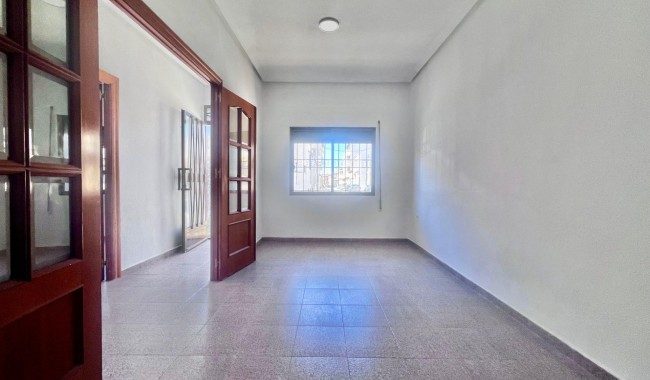 Sprzedaż - Apartament - Pilar de La Horadada - Zona Pueblo