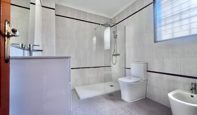 Sprzedaż - Apartament - Pilar de La Horadada - Zona Pueblo