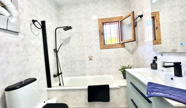 Resale - Townhouse - Playa Flamenca