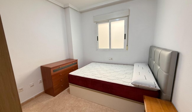 Resale - Apartment - Torrevieja - Playa del cura